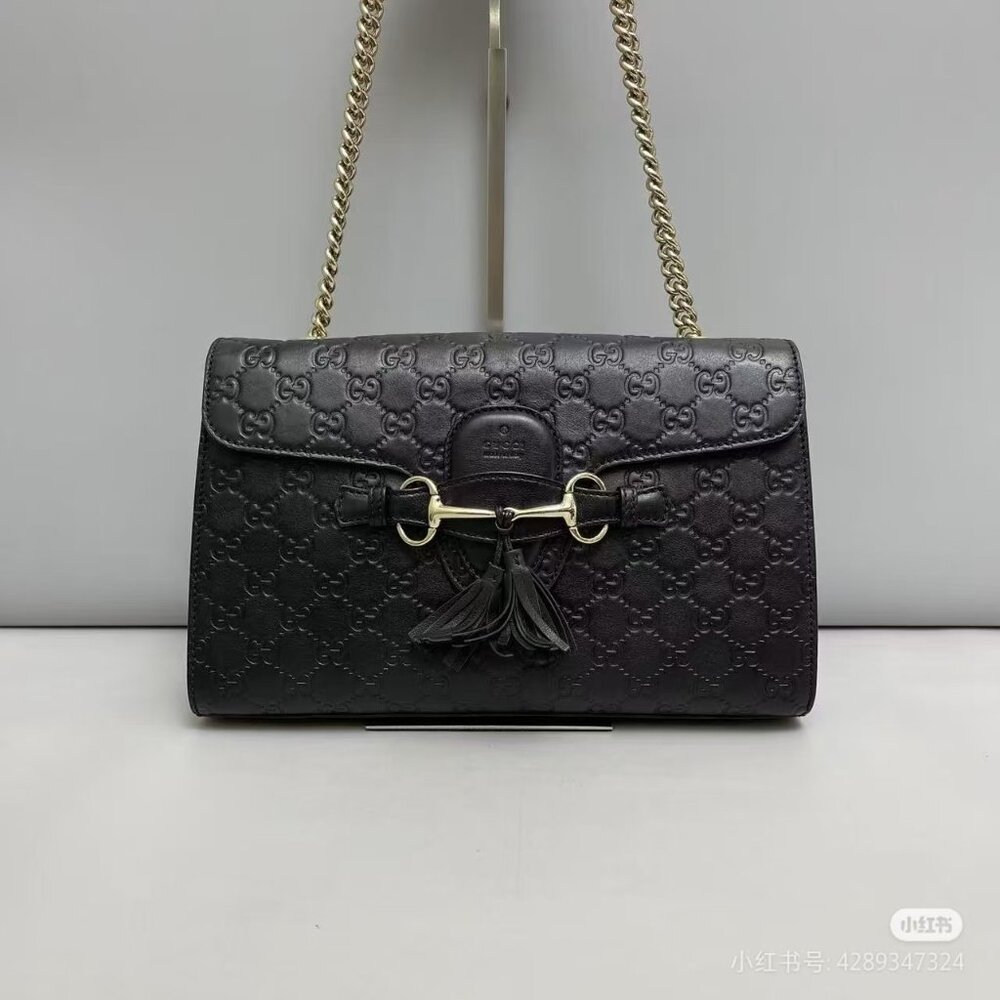 Gucci bags are new, trendy and versatile, interpreting high-end fashion attitude